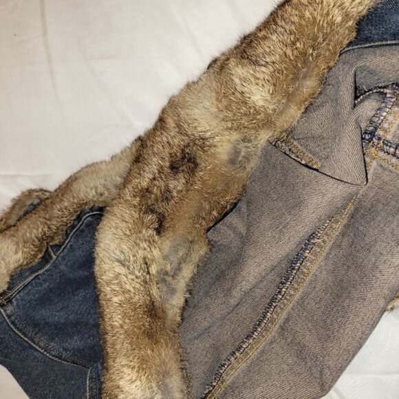 Denim Vest with Genuine Rabbit Fur Trim Beautiful and Soft Women's Size M - Picture 10 of 10